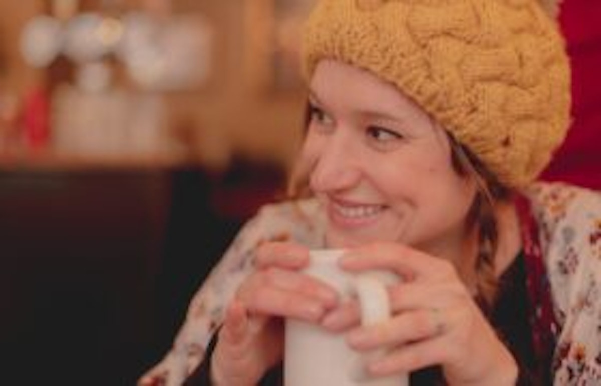 woman drinking coffee