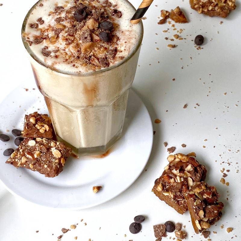 chocolate toffee keto chow shake