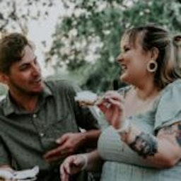 couple eating dessert