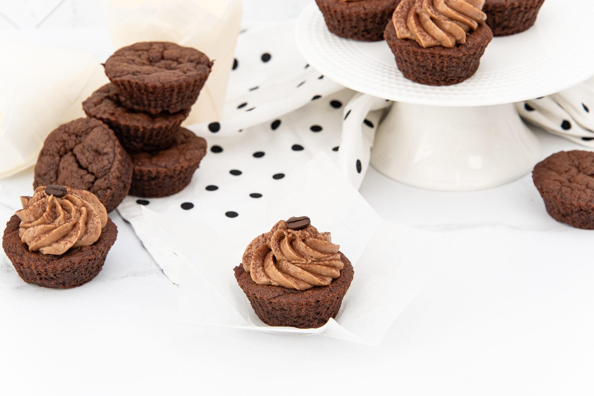 keto chocolate cupcakes